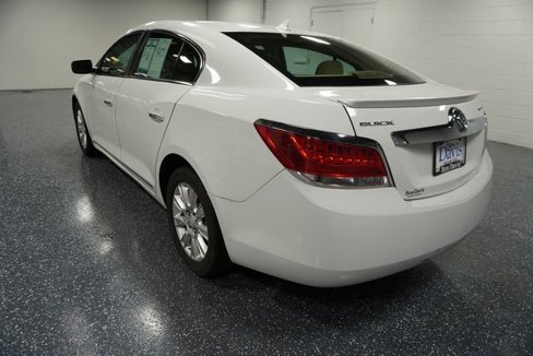 Used 2013 Buick LaCrosse image 2
