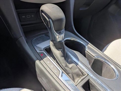 Used 2023 Chevrolet Equinox LT image 12