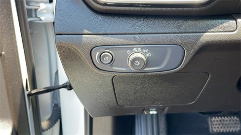 Used 2022 Chevrolet Bolt EUV LT image 26