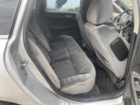 Used 2011 Chevrolet Impala Police image 10