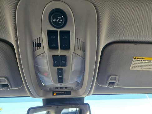 Used 2016 GMC Terrain SLT w/ Open Road Package image 28