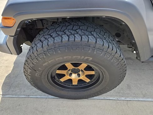 Used 2020 Jeep Gladiator Sport w/ Quick Order Package 24S image 11