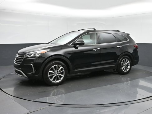 Used 2019 Hyundai Santa Fe XL SE image 3
