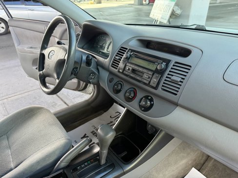 Used 2003 Toyota Camry LE image 20
