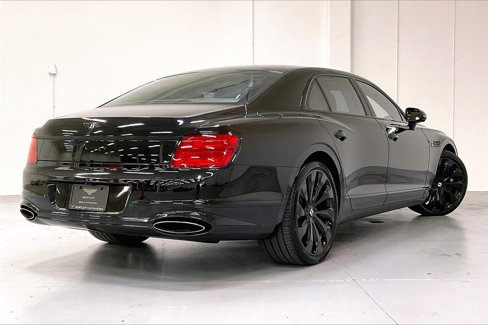 New 2026 Bentley Flying Spur Plug-In Hybrid image 4