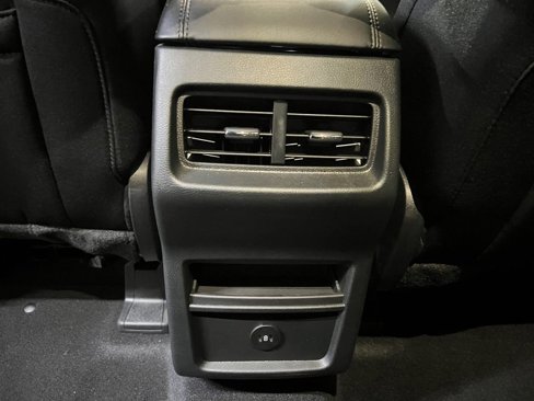 New 2024 Ford Edge SE image 37