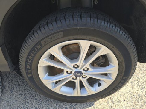 Used 2019 Ford Escape SEL image 28