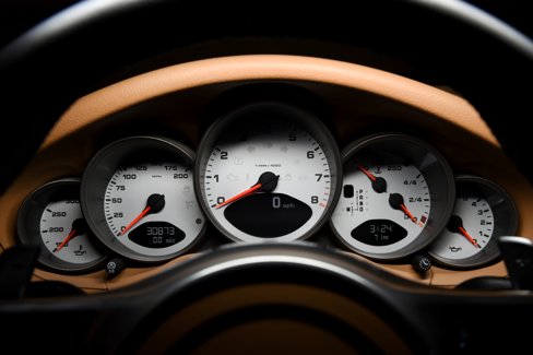 Used 2010 Porsche 911 Carrera S image 17