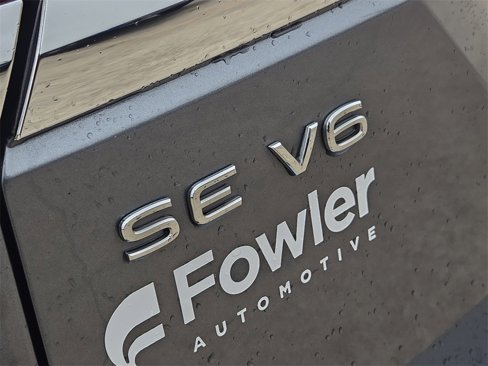 Used 2021 Volkswagen Atlas SE w/ Towing Package image 13