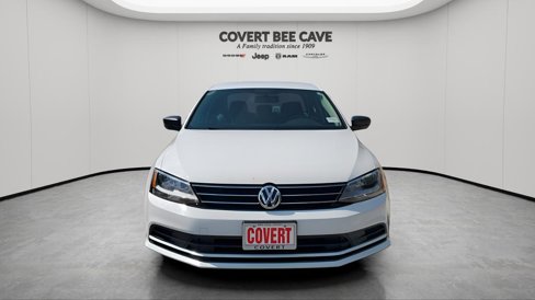 Used 2016 Volkswagen Jetta S image 2