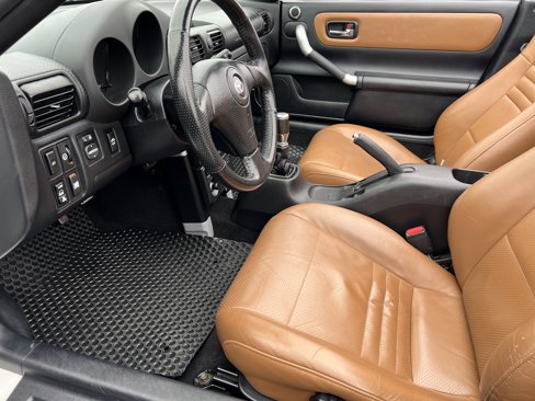 Used 2004 Toyota MR2 image 18