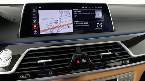 Used 2020 BMW 740i xDrive w/ Interior Design Package image 55