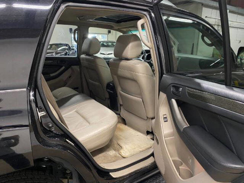 Used 2004 Toyota 4Runner Limited image 21