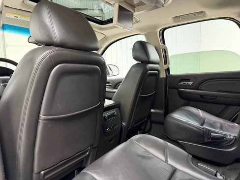 Used 2012 GMC Yukon Denali image 16