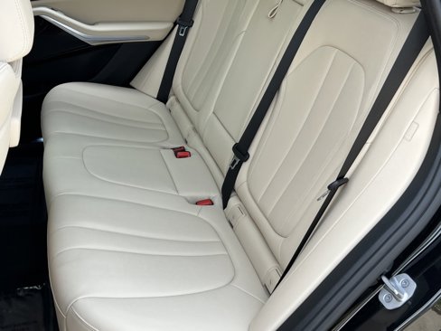 Used 2021 BMW X5 xDrive40i image 13