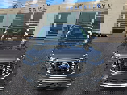 Certified 2023 Ford Escape Active w/ Tech Pack #2 image 2