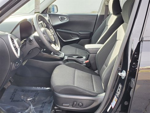 Used 2021 Kia Soul S image 9