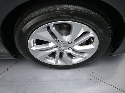 Certified 2019 Honda Accord LX image 13