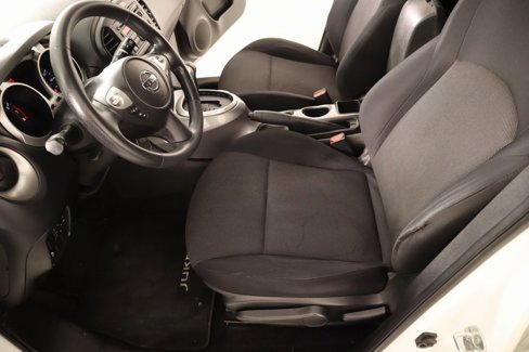 Used 2014 Nissan Juke S image 9