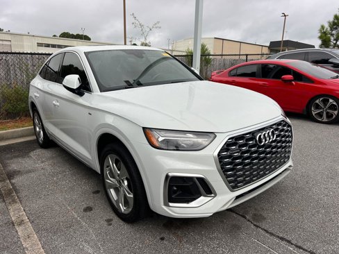 Used 2022 Audi Q5 2.0T Premium Plus image 3