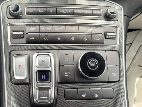 Used 2023 Hyundai Santa Fe SEL w/ Cargo Package image 21