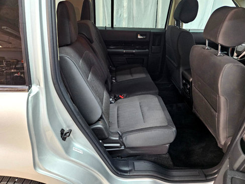 Used 2019 Ford Flex SEL image 15