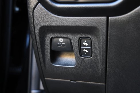 Used 2019 RAM 1500 Rebel image 48