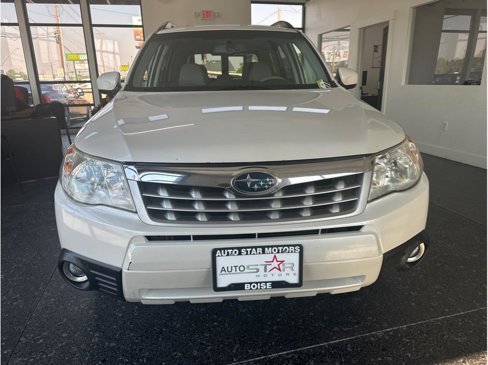 Used 2011 Subaru Forester 2.5X Premium image 8