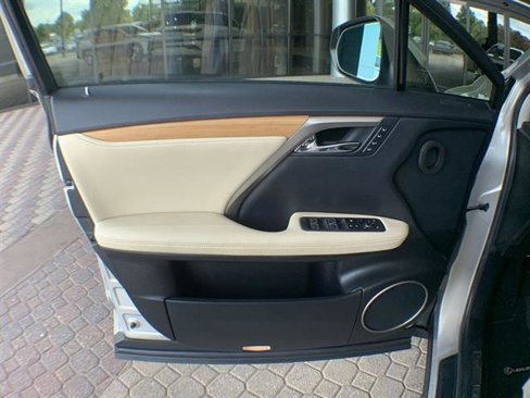 Certified 2021 Lexus RX 350L FWD w/ Premium Package image 13