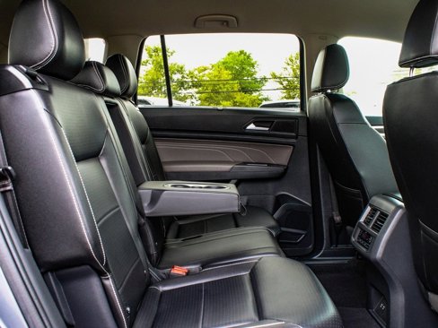 Used 2021 Volkswagen Atlas SE image 40