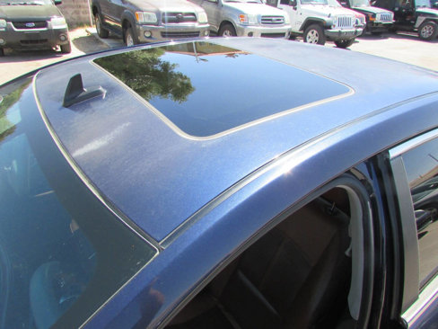 Used 2008 Saturn Aura XR w/ Premium Trim Package image 26