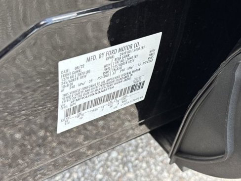 Used 2022 Ford Edge SEL image 34
