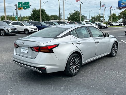 Used 2023 Nissan Altima 2.5 SV image 6