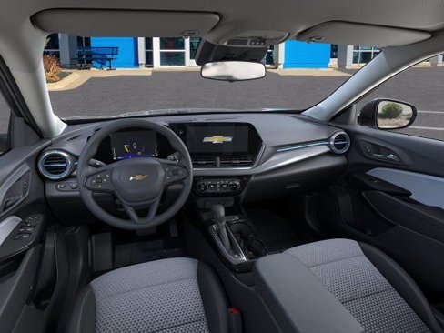 New 2025 Chevrolet Trax LT image 39