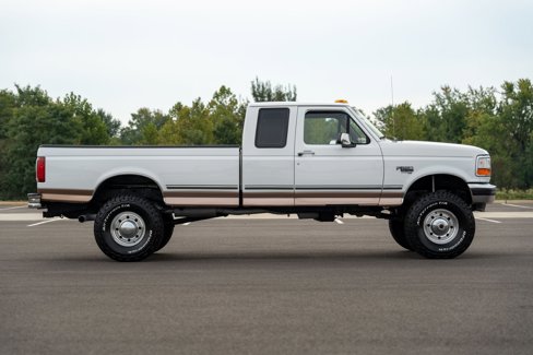 Used 1997 Ford F250 XLT image 9