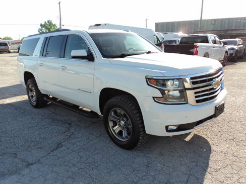 Used 2018 Chevrolet Suburban LT image 7