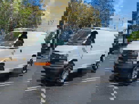 Used 2023 Chevrolet Express 2500 Extended w/ Driver Convenience Package image 17