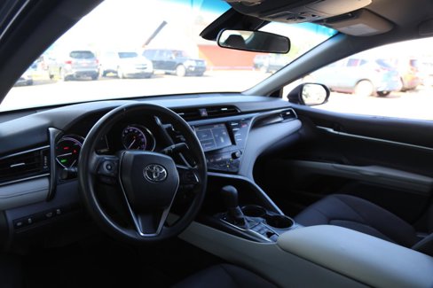 Used 2019 Toyota Camry LE image 16