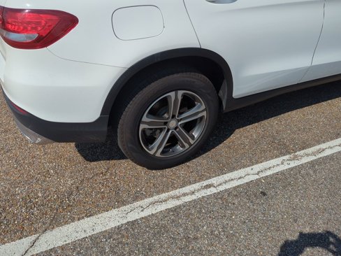 Used 2016 Mercedes-Benz GLC 300 image 12