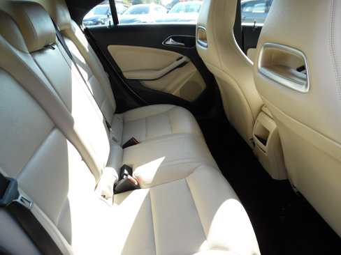 Used 2014 Mercedes-Benz CLA 250 image 20