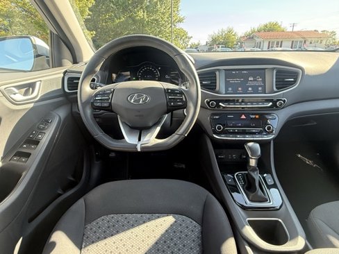 Used 2018 Hyundai Ioniq SEL w/ SEL Tech Package 02 image 22
