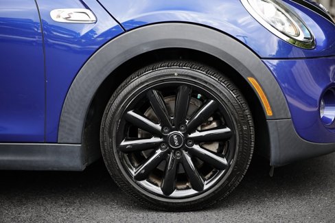 Used 2019 MINI Cooper S image 4