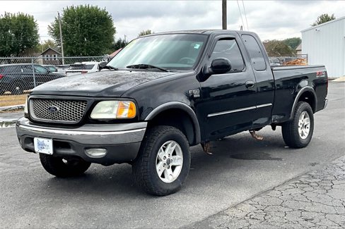Used 2002 Ford F150 XLT image 2