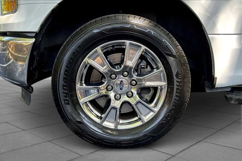 Used 2016 Ford F150 XLT w/ Equipment Group 302A Luxury image 10
