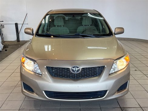 Used 2010 Toyota Corolla LE image 11