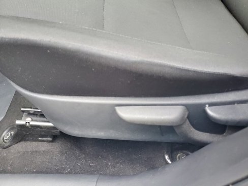 Used 2024 Nissan Kicks S image 15