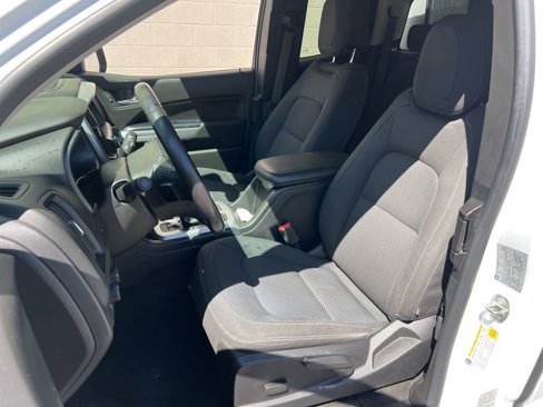 Used 2018 Chevrolet Colorado LT w/ Safety Package image 20