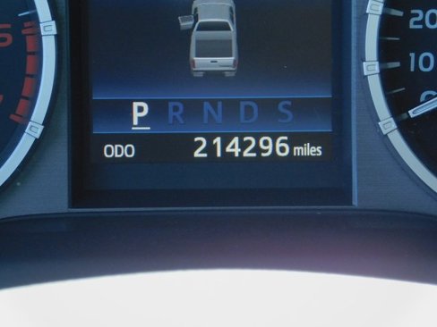 Used 2014 Toyota Tundra Limited image 16