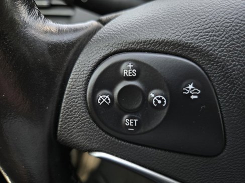 Used 2016 Chevrolet Impala LT image 28