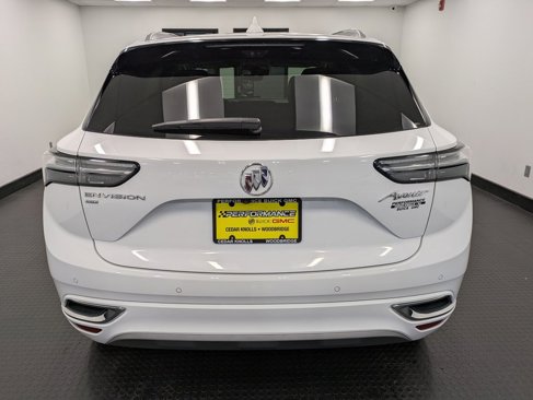 Used 2022 Buick Envision Avenir w/ Technology Package II image 5